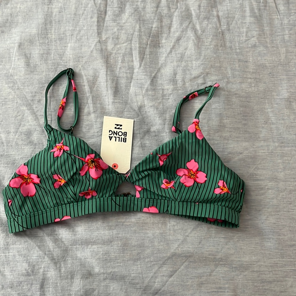 Billabong bikini twist top